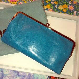 Vintage Hobo Lauren wallet in blue